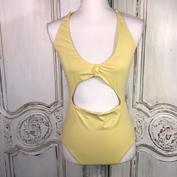 Yellow Cutout Strappy Back Trending One Piece Swimsuit 🩱 - Picture 1 of 6